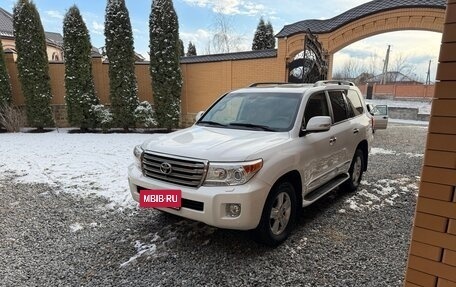 Toyota Land Cruiser 200, 2014 год, 4 500 рублей, 2 фотография