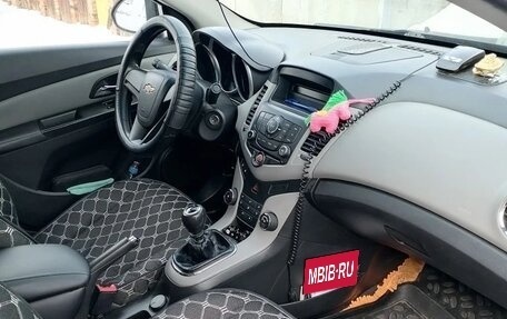 Chevrolet Cruze II, 2012 год, 780 000 рублей, 2 фотография