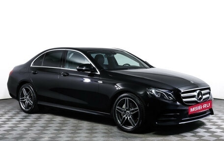 Mercedes-Benz E-Класс, 2018 год, 3 429 000 рублей, 3 фотография