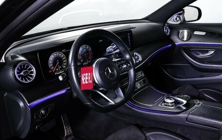 Mercedes-Benz E-Класс, 2018 год, 3 429 000 рублей, 15 фотография