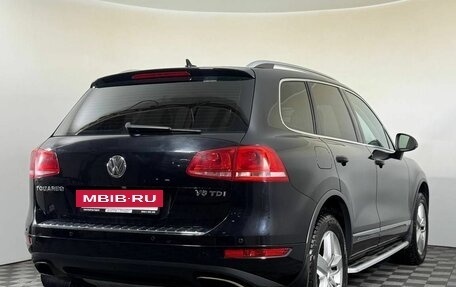 Volkswagen Touareg III, 2012 год, 1 800 000 рублей, 4 фотография