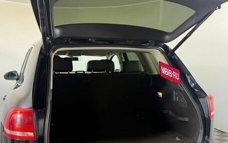 Volkswagen Touareg III, 2012 год, 1 800 000 рублей, 17 фотография