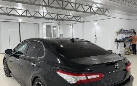 Toyota Camry, 2020 год, 3 150 000 рублей, 4 фотография