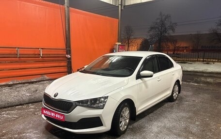 Skoda Rapid II, 2020 год, 1 780 000 рублей, 2 фотография