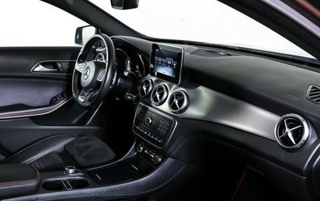 Mercedes-Benz GLA, 2016 год, 2 670 000 рублей, 11 фотография