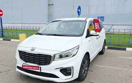 KIA Carnival III, 2020 год, 3 380 000 рублей, 2 фотография