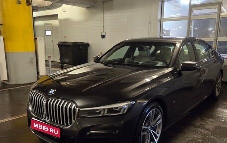 BMW 7 серия, 2019 год, 5 500 000 рублей, 1 фотография