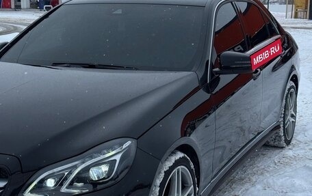 Mercedes-Benz E-Класс, 2014 год, 1 750 000 рублей, 6 фотография