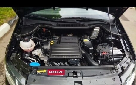 Volkswagen Polo VI (EU Market), 2019 год, 800 000 рублей, 4 фотография