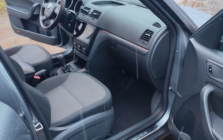 Skoda Yeti I рестайлинг, 2012 год, 550 000 рублей, 9 фотография