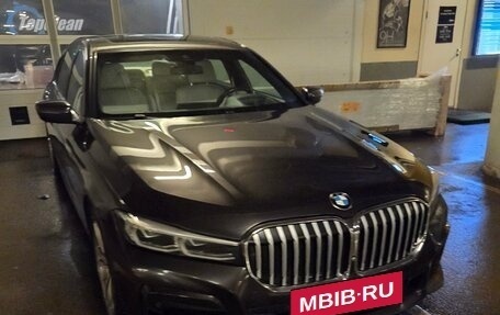 BMW 7 серия, 2019 год, 5 500 000 рублей, 26 фотография