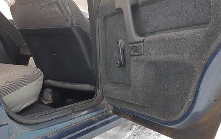 Москвич Святогор, 1999 год, 150 000 рублей, 21 фотография