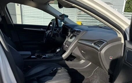 Ford Mondeo V, 2015 год, 1 500 000 рублей, 9 фотография