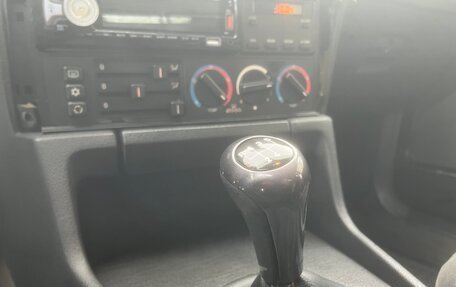 BMW 5 серия, 1992 год, 275 000 рублей, 11 фотография