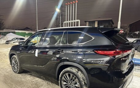 Toyota Highlander, 2025 год, 5 250 000 рублей, 4 фотография