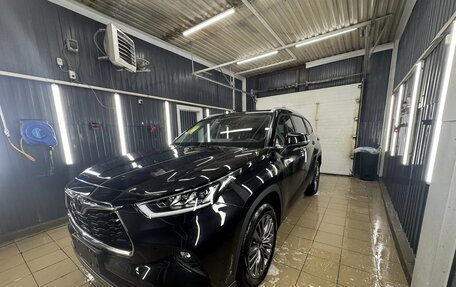 Toyota Highlander, 2025 год, 5 250 000 рублей, 2 фотография