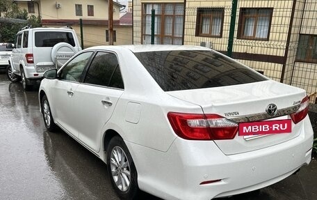 Toyota Camry, 2012 год, 1 430 000 рублей, 2 фотография