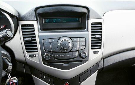 Chevrolet Cruze II, 2011 год, 679 000 рублей, 13 фотография