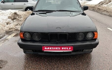 BMW 5 серия, 1992 год, 310 000 рублей, 2 фотография