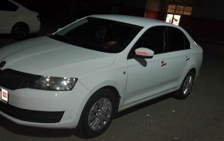 Skoda Rapid I, 2014 год, 680 000 рублей, 10 фотография