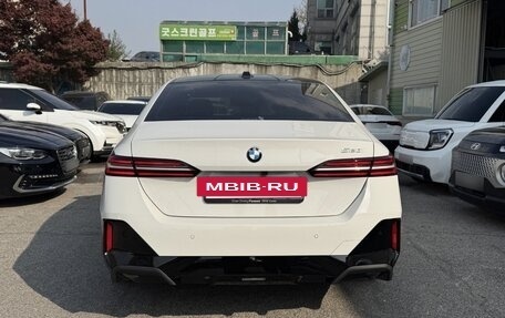 BMW 5 серия, 2025 год, 6 489 099 рублей, 3 фотография