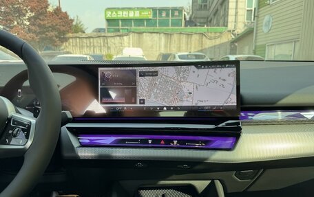 BMW 5 серия, 2025 год, 6 489 099 рублей, 13 фотография