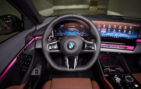 BMW 5 серия, 2025 год, 10 200 000 рублей, 13 фотография