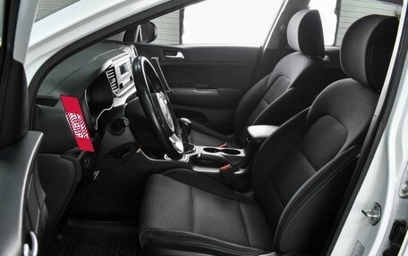 KIA Sportage IV рестайлинг, 2020 год, 2 197 000 рублей, 10 фотография