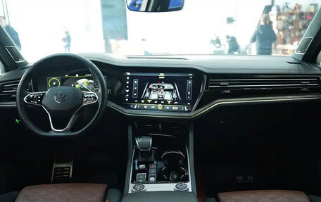 Volkswagen Touareg III, 2023 год, 7 100 060 рублей, 13 фотография