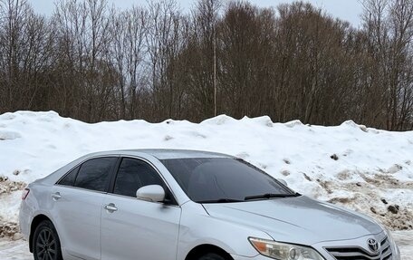 Toyota Camry, 2009 год, 960 000 рублей, 2 фотография