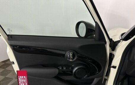 MINI Hatch, 2018 год, 1 950 000 рублей, 8 фотография