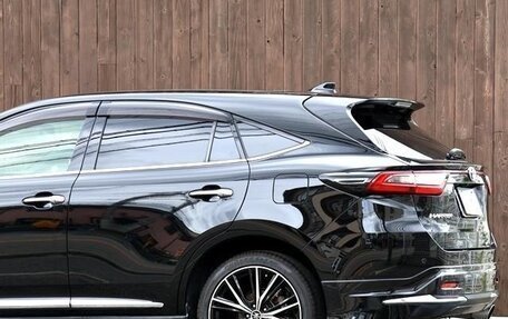 Toyota Harrier, 2017 год, 2 300 000 рублей, 13 фотография