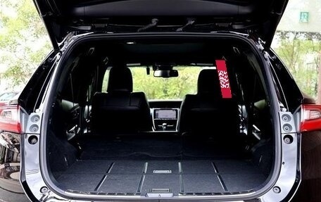 Toyota Harrier, 2017 год, 2 300 000 рублей, 11 фотография