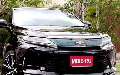 Toyota Harrier, 2017 год, 2 300 000 рублей, 12 фотография