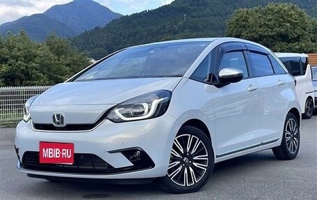 Honda Fit, 2022 год, 1 056 000 рублей, 1 фотография