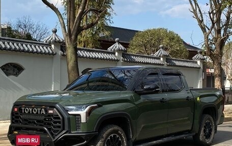 Toyota Tundra, 2022 год, 7 500 000 рублей, 5 фотография