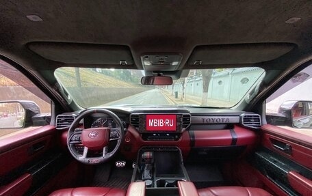 Toyota Tundra, 2022 год, 7 500 000 рублей, 7 фотография