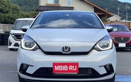 Honda Fit, 2022 год, 1 056 000 рублей, 2 фотография