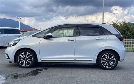 Honda Fit, 2022 год, 1 056 000 рублей, 8 фотография