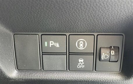 Honda Fit, 2022 год, 1 056 000 рублей, 15 фотография