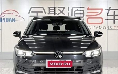 Volkswagen Golf VIII, 2023 год, 1 700 000 рублей, 2 фотография