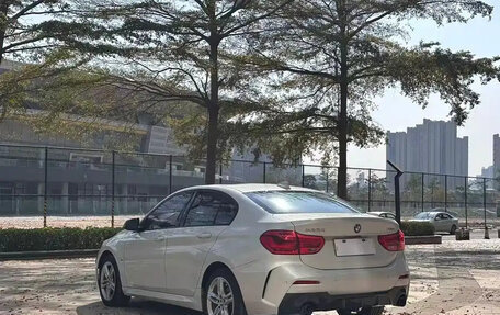 BMW 1 серия, 2023 год, 1 650 000 рублей, 6 фотография