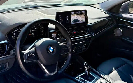 BMW 1 серия, 2022 год, 1 500 000 рублей, 12 фотография