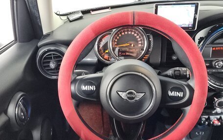 MINI Hatch, 2017 год, 1 520 000 рублей, 14 фотография