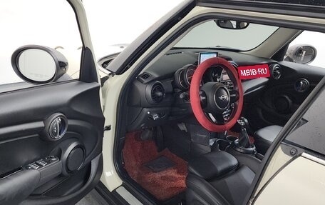 MINI Hatch, 2017 год, 1 520 000 рублей, 8 фотография