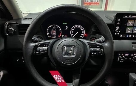 Honda Vezel, 2023 год, 1 894 000 рублей, 15 фотография