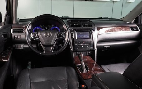 Toyota Camry, 2016 год, 2 129 000 рублей, 6 фотография