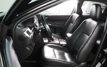 Toyota Camry, 2016 год, 2 129 000 рублей, 10 фотография