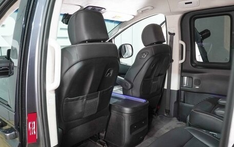 Hyundai Staria, 2022 год, 5 499 000 рублей, 12 фотография