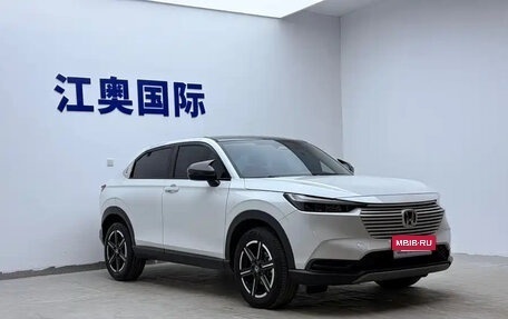 Honda Vezel, 2023 год, 1 650 000 рублей, 3 фотография